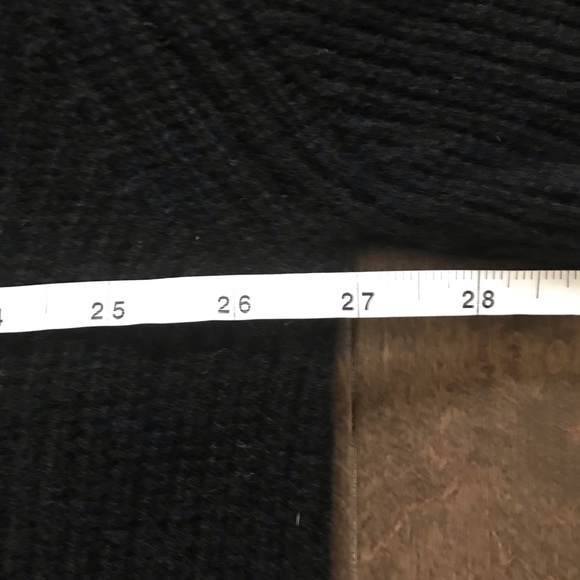 Quince Mongolian Cashmere Oversized Boyfriend Cardigan Sweater in Black  Various - Picture 6 of 8